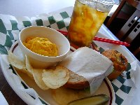 �n�[�t�T���h�ƃJ�{�`���̃T���_�̃Z�b�g